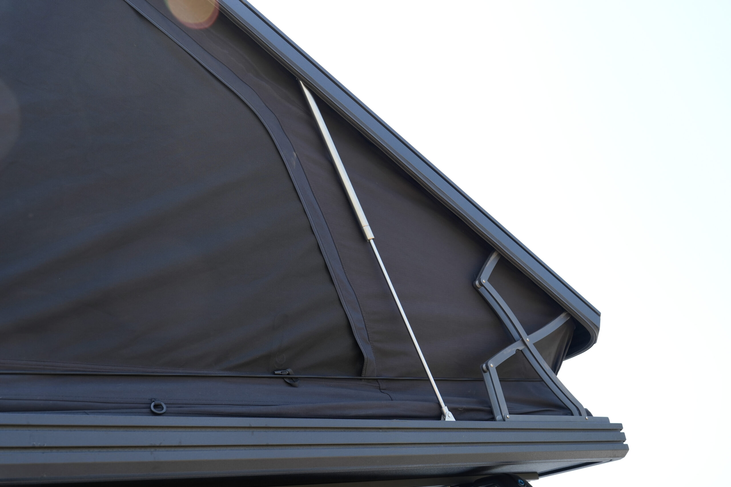 Roof tent (01) - Image 13