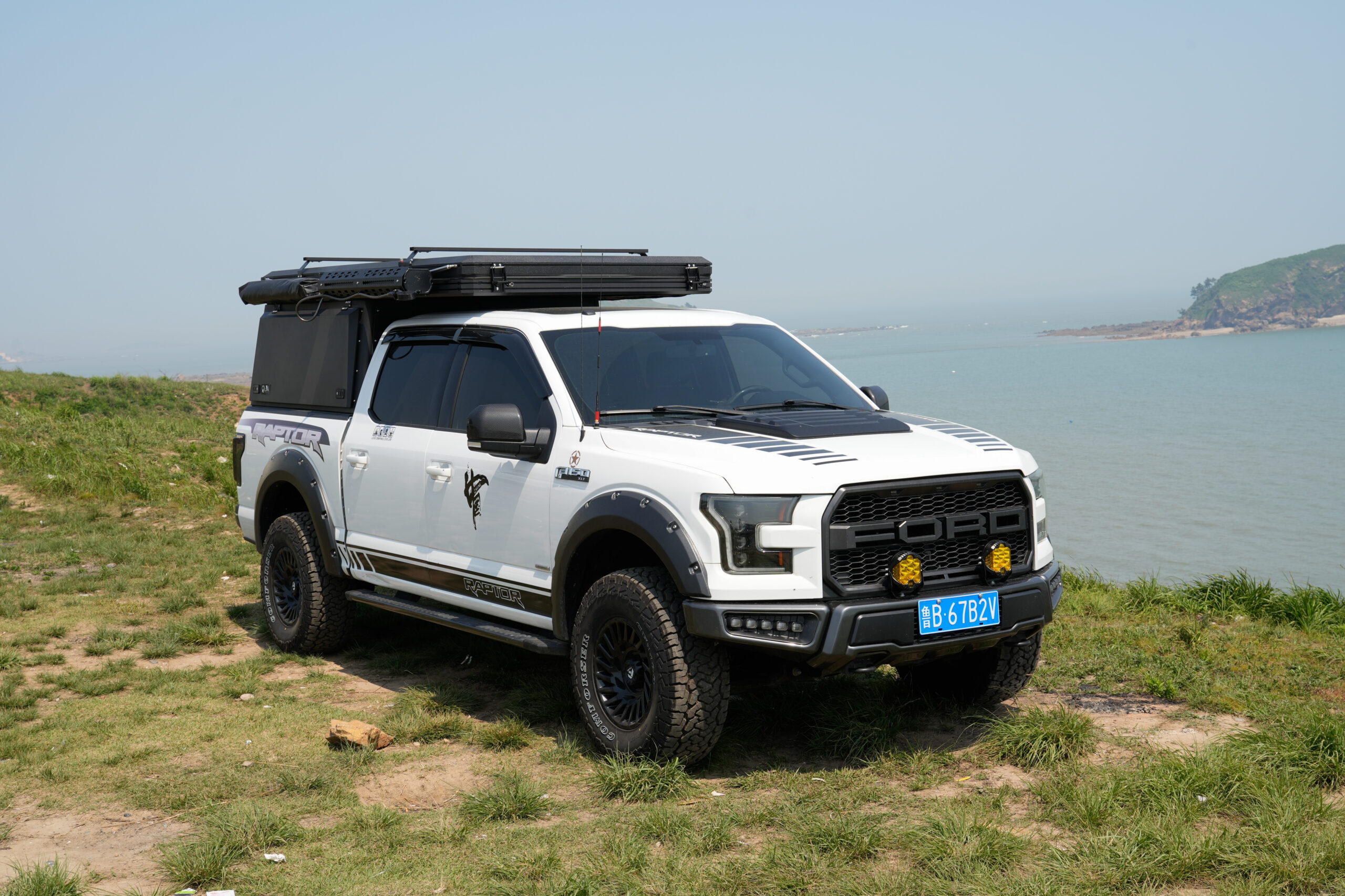 Truck toper(Hard tent) - Image 4